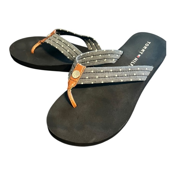 Tommy Hilfiger Flip Flops – Women’s Size 9 - Picture 2 of 7